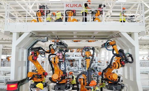 恒大汽車基地震撼亮相 全是最牛黑科技機(jī)械